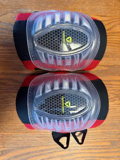Yardworks Knee Pads - New, View more