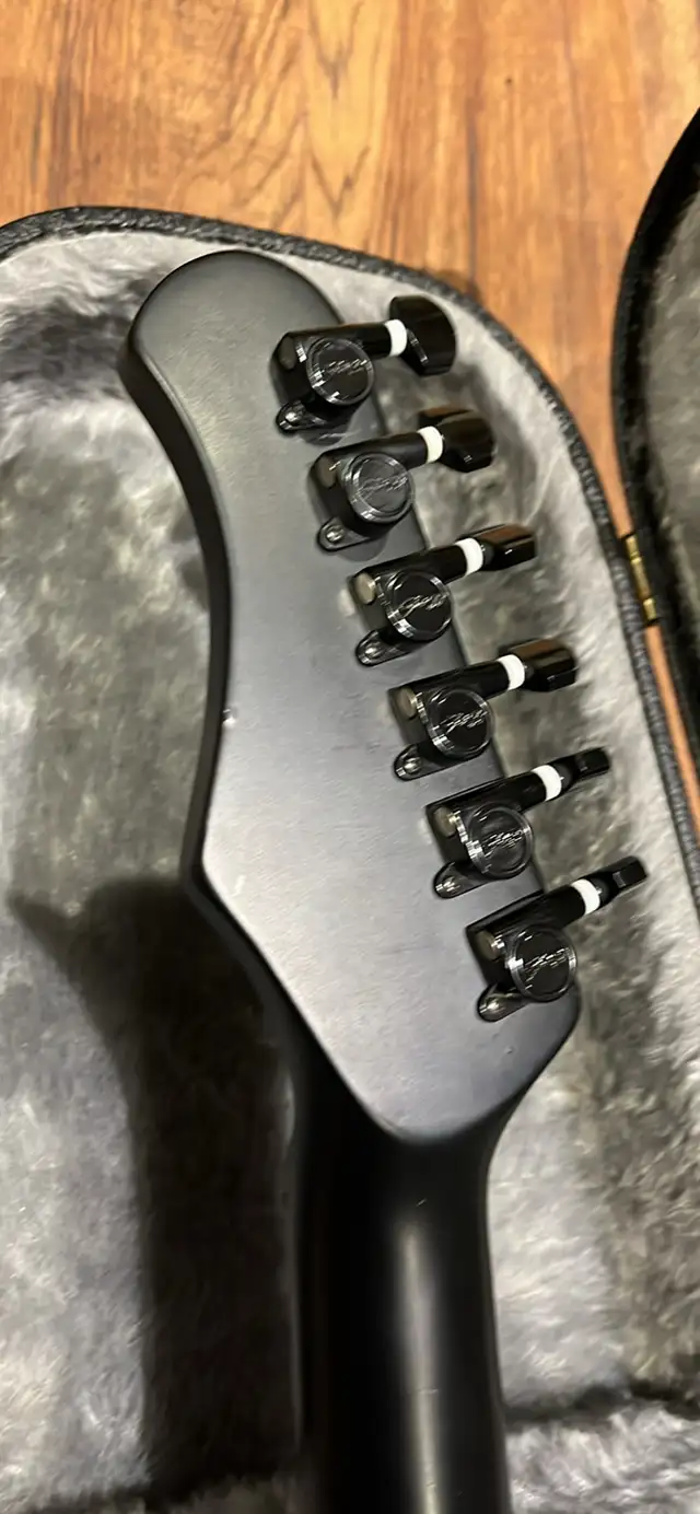 Stagg Stratocaster style guitar in Guitars in Guelph - Image 9