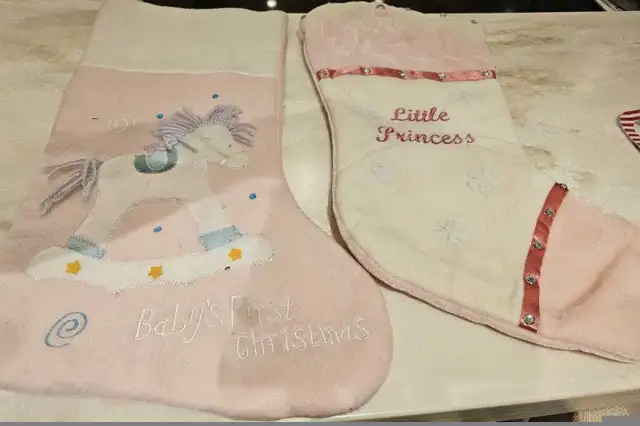 Christmas Stockings - all 7 for $10 in Home Décor & Accents in Calgary - Image 3