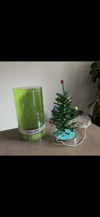 BNIB 10" Tinsel Christmas Tree USB Powered, 10 multicoloured LED, View more