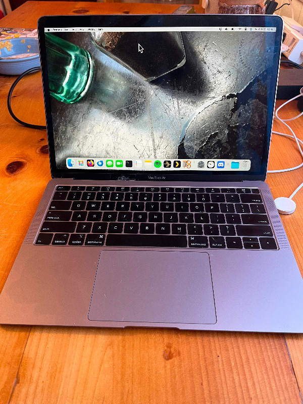 MacBook Pro (Retina, 13", 2019; i5/8GB/128GB SSD) in Laptops in Peterborough