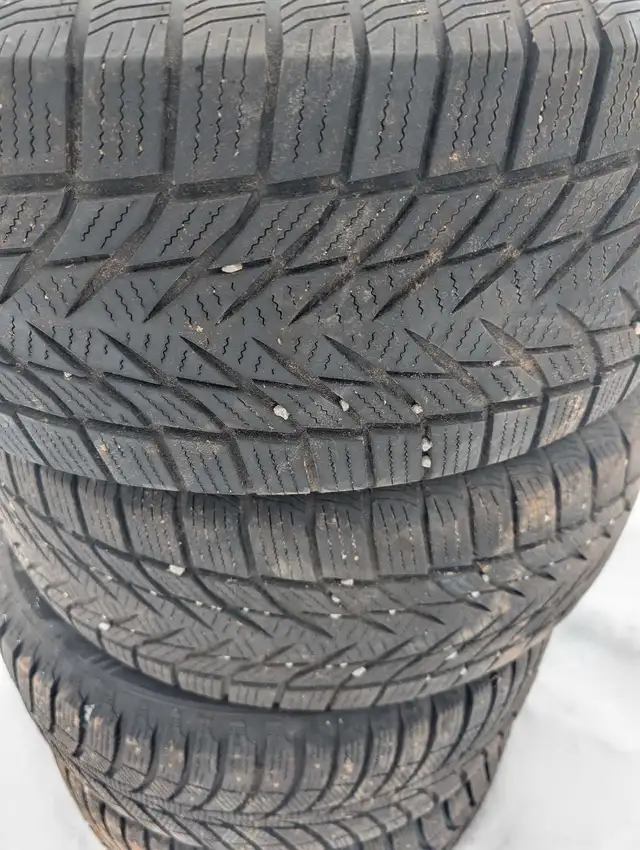 escape winter wheels and tires in Tires & Rims in Annapolis Valley - Image 5