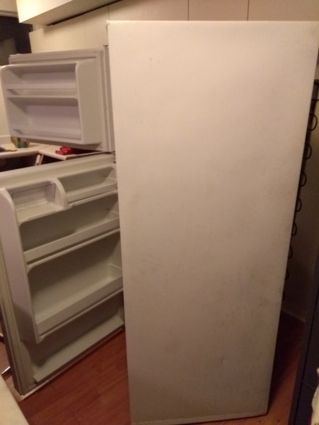 Réfrigérateur dans Réfrigérateurs  à Ville de Montréal - Image 4