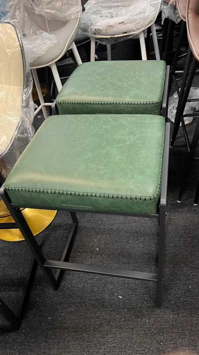Modern counter Height Bar Stool, Synthetic Leather Stitching in Chairs & Recliners in Markham / York Region - Image 3