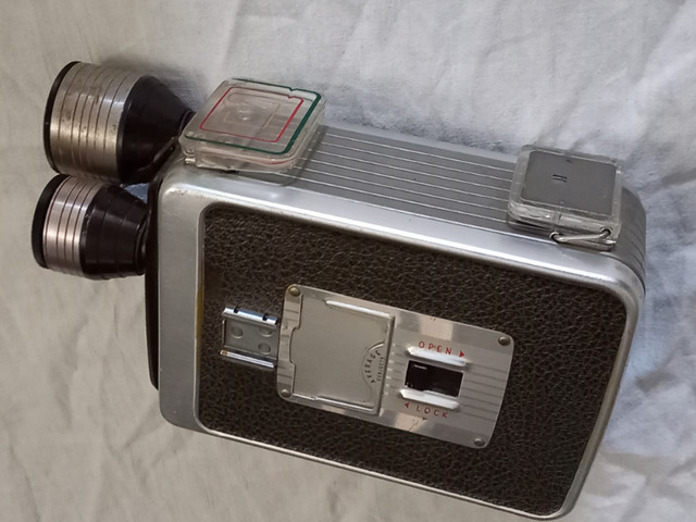 I deliver! Brownie Triple lens Camera in Cameras & Camcorders in St. Albert