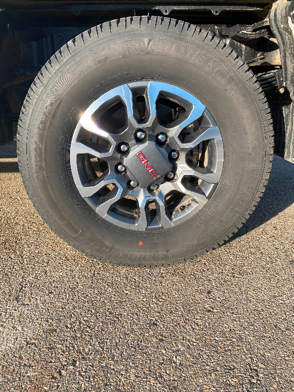 Tires and rims for GMC 3500 in Tires & Rims in Strathcona County - Image 4