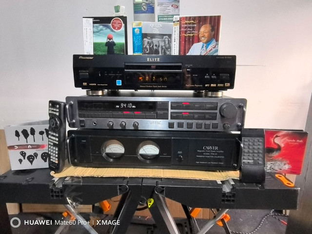 Pioneer Elite DV-59AVi Flagship DVD-Audio SACD Universal Player in Stereo Systems & Home Theatre in Markham / York Region - Image 2