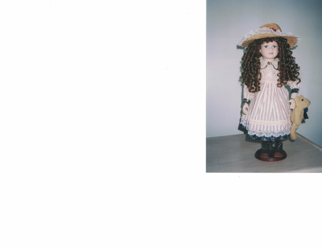 23 poupées de collection en porcelaine dans Art et objets de collection  à Longueuil/Rive Sud