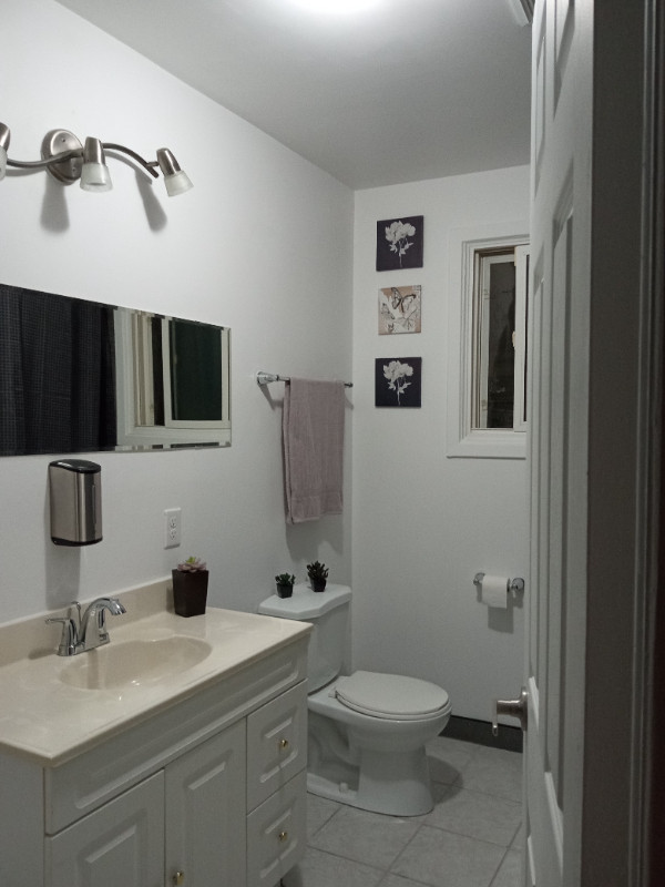 For rent in Room Rentals & Roommates in Sarnia - Image 2