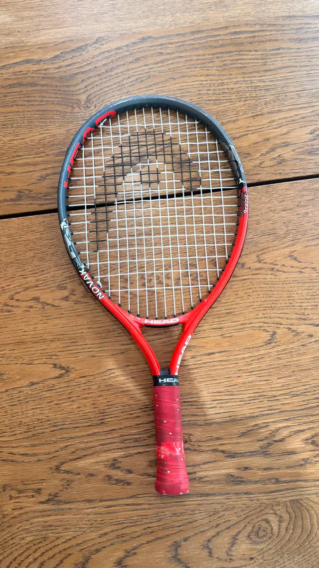 Head Novak 19 Tennis Racquet in Tennis & Racquet in City of Toronto - Image 2