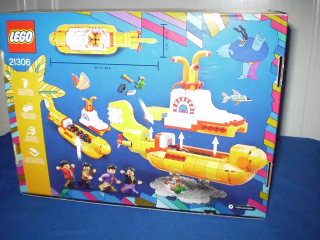 The Beatles Lego. Yellow Submarine in Toys & Games in Winnipeg - Image 5