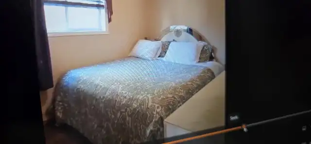5 Piece California King Bed (Used)