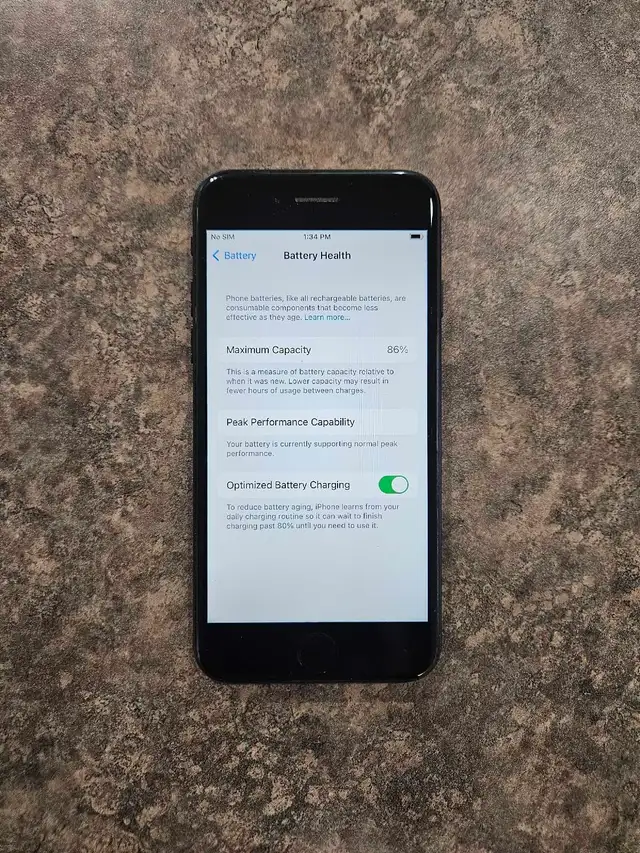 Apple iPhone 7 32GB Unlocked (Black) in Cell Phones in Kitchener / Waterloo - Image 4