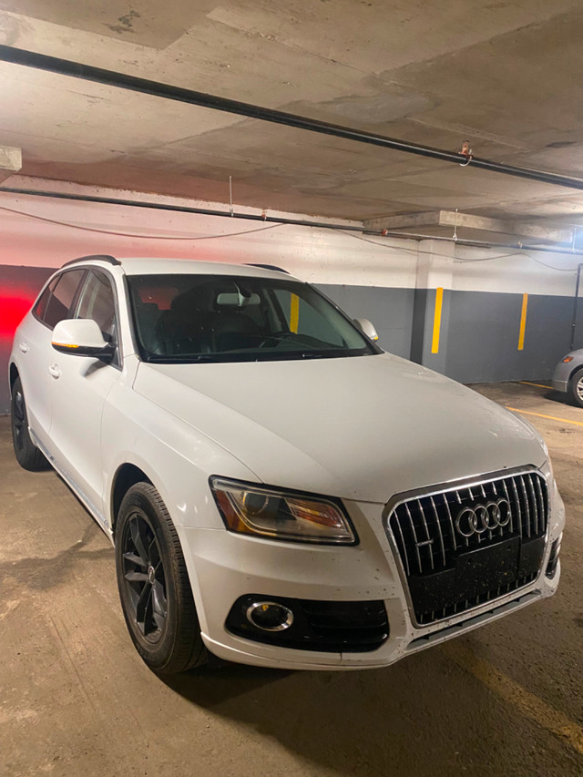 Audi Q5 dans Autos et camions  à Ville de Montréal - Image 2