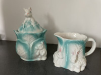  bunny  cream and sugar containers