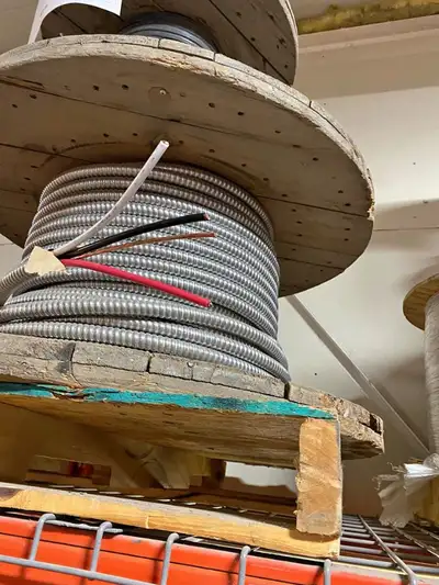 Cerro Wire 3/3 Aluminum Jacket Armored Cable (BX) 600V, View more