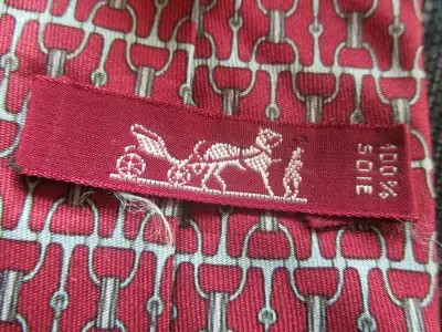 HERMES PARIS AUTHENTIQUES CRAVATES MAN TIES SOIE NATURELLE, View more