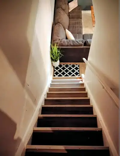 --- ✨ Basement for Rent – Shared Kitchen & Bathroom ✨ Available: ( December 1st ) Location: Cambridg...