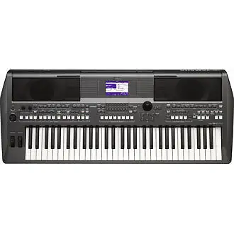 Vente de YAMAHA claviers PSRSX600, PSRSX700,PSRSX900 in Pianos & Keyboards in Laval / North Shore - Image 2
