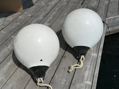 Taylor Tuff End mooring buoys feature heavy duty seamless construction to meet the punishing demands...