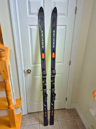 188 cm ROSSIGNOL Downhill Skis. Great Condition, View more