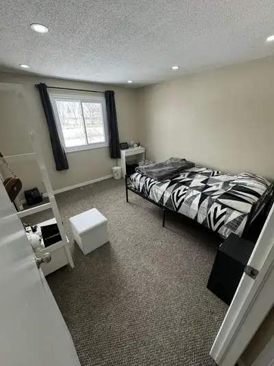 Private room for rent