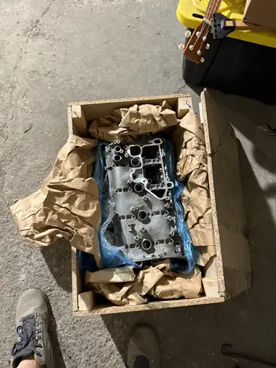 Selling OEM VW 2.0L TSI cylinder heads Part No: 06L-103-064-S ✔️ Price: $500 CAD including valve cov...