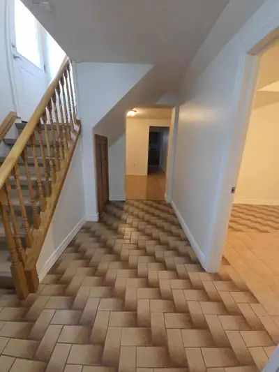 Room for Rent – 3-Bedroom Shared Suite ready to move-in on June 1st, 2026. Available now: three priv...