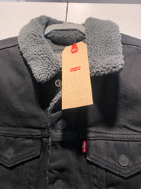 NEW With Tag,  Levi’s Sherpa Denim Jacket, Men’s Small Black