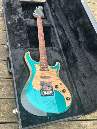 Knaggs Severn with case, View more