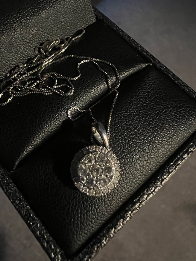 10 k diamond necklace  in Jewellery & Watches in Edmonton