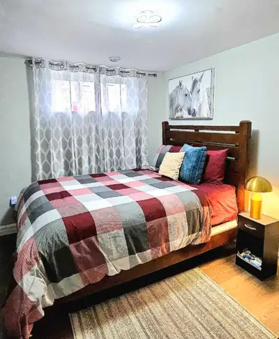 2 bedroom furnished apartment available for short stay/ long rent with 1 toilet 2 queen size beds wi...