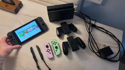 Nintendo Switch (original), 256gig SD, 2 Controllers, View more