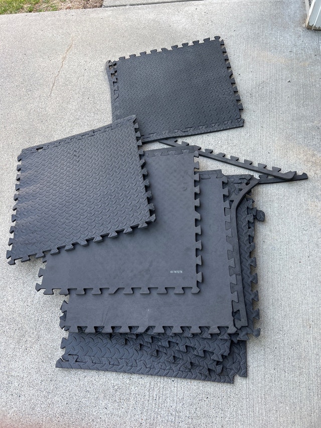 Rubber mats Free Stuff Calgary Kijiji