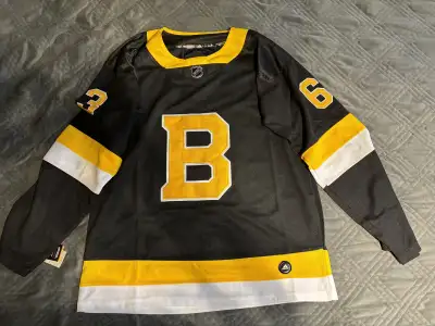 Brad Marchand Boston Bruins Jersey Black New, View more