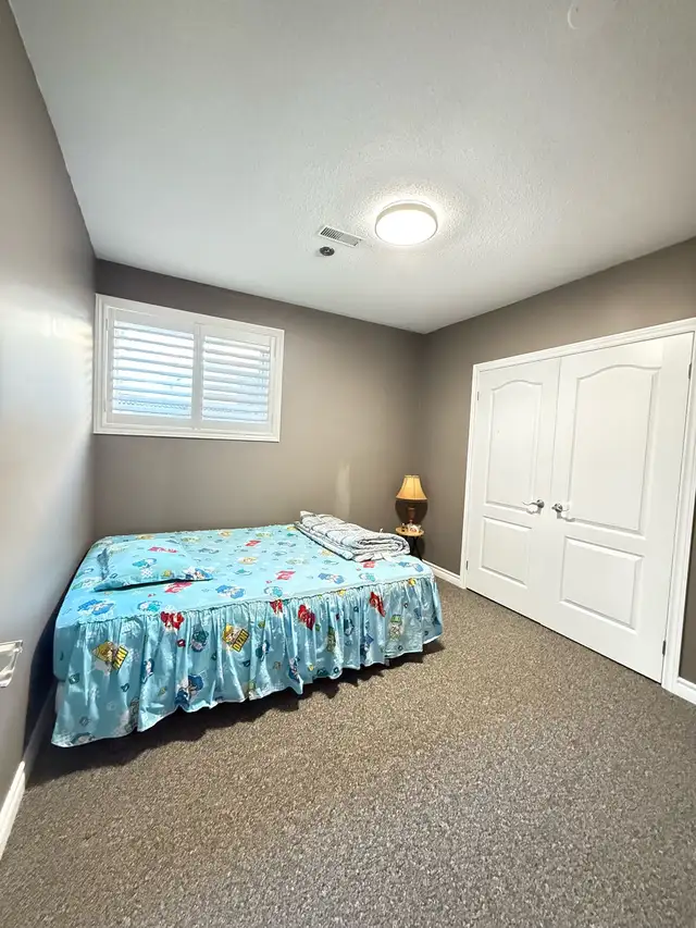 Beautiful Room for Rent in Room Rentals & Roommates in Peterborough - Image 4
