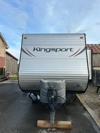 I'm selling my 2014 Kingsport Travel Trailer, a well-equipped and comfortable home on wheels. This t...