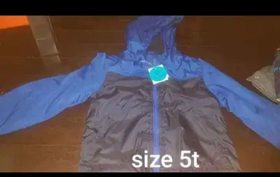 Boys size 5t light jacket (new with tag), View more