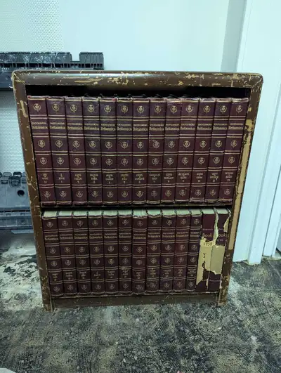 Encyclopedia Britannica Set 1958, View more