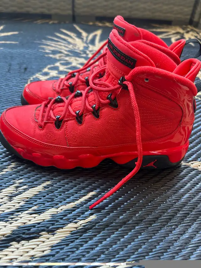 Air Jordan 9 Retro in Men's Shoes in Kitchener / Waterloo - Image 4