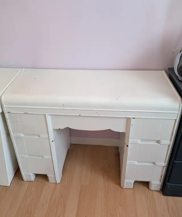 Meubles antiques in Desks in Saint-Hyacinthe - Image 3