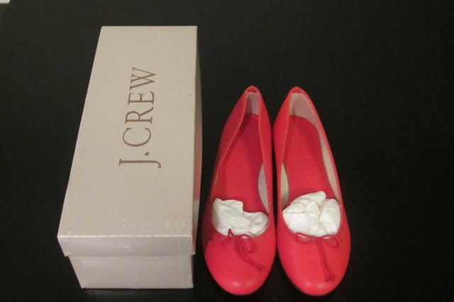 J.CREW LEATHER BALLET FLATS - NEW UNWORN SZ 6 in Women's - Shoes in City of Toronto