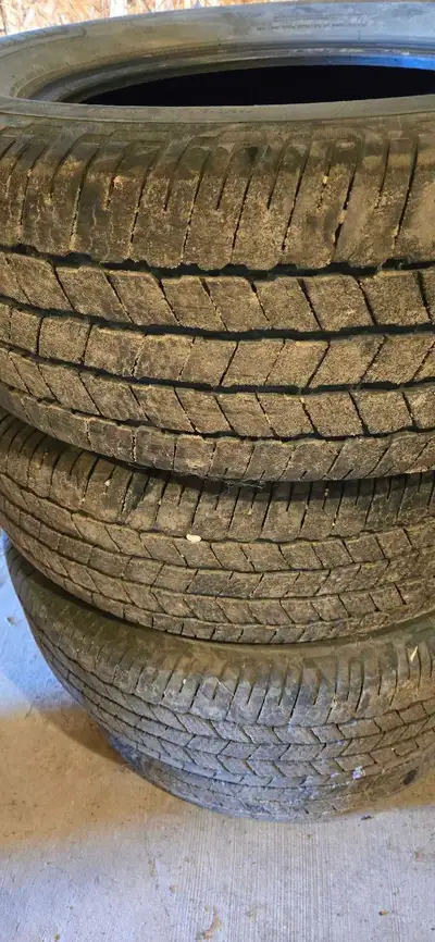 7 tires for sale. 270/60 R20 A lot of tread remaining. $50 each or best offer.