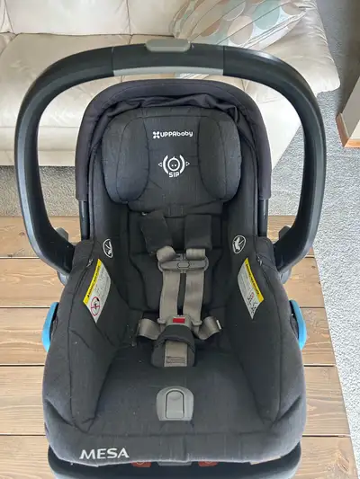 Uppa Baby infant Carseat, View more