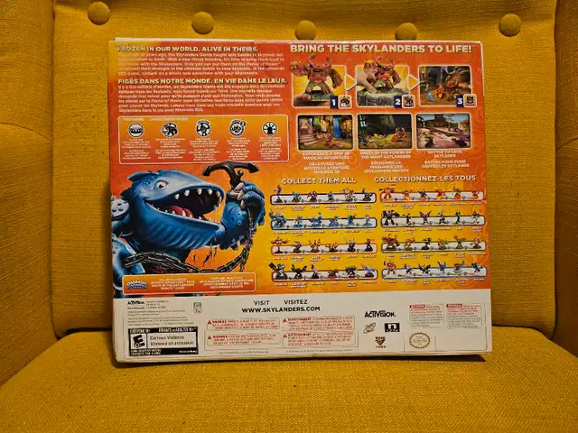 Skylanders Giants Starter Pack Nintendo 3DS in Nintendo DS in City of Toronto - Image 3