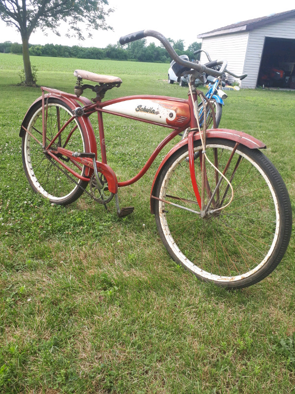 WANTED..Vintage and Cruiser Bicycles in Arts & Collectibles in Leamington