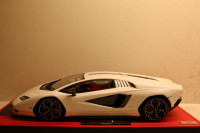 1/18 MR Lamborghini Countach White 