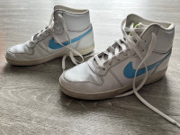 Authentic Nike high tops leather size 7