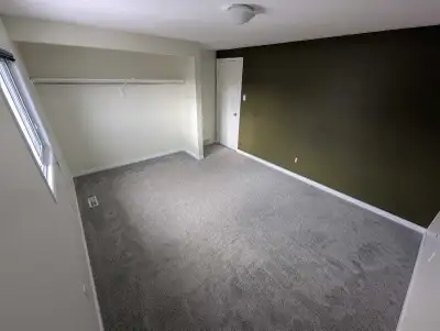 2/3 bedrooms available, 1.5 bathroom $1100 + utilities Both Large bedrooms with either a walking or...