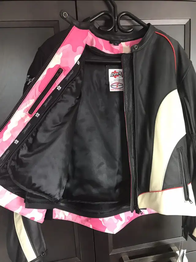Joe Rocket Woman’s leather motorcycle jacket in Motorcycle Parts & Accessories in Longueuil / South Shore - Image 2